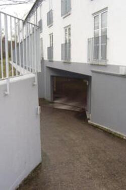 Foto - Tiefgarageneinstellplatz (unterer Duplex Sellplatz)