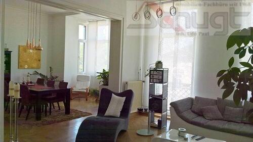 Foto - Interessant geschnittene 4 ZKB Altbauwohnung mit Balkon