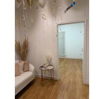 Moderner Behandlungsraum im Beauty-Studio zu vermieten - Koblenz Bisholder