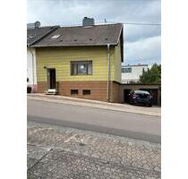 Einseitig angebautes Einfamilienhaus - Saarbrücken Dudweiler