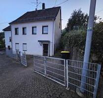 Haus Wohnhaus mit Garten in der Bauernstraße Schiffweiler