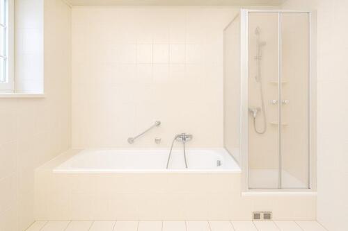 Foto - Mehrfamilienhaus, Wohnhaus in Pfeffenhausen zum Kaufen