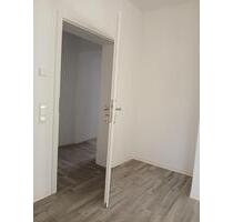 Neuwertige 4-Zimmerwohnung mit Terrasse – ideal für kleine Familie, Paar oder Berufstätigen-WG - Winnenden