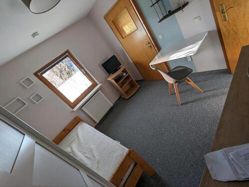 Foto - Pendler-Einraumwohnung möbliert, 375 all ink, im Norden Jenas