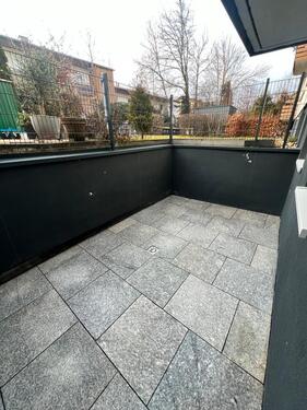 Foto - Moderne 2-Zimmer-Wohnung mit Terrasse in LudwigsburgAsperg