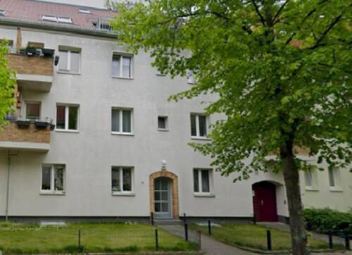 Foto - Attraktive ruhige 3 Zimmer ETW, bezugsfrei, sanierungsbedürftig