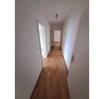 Helle 3-Zimmer-Wohnung mit Balkon in Enger