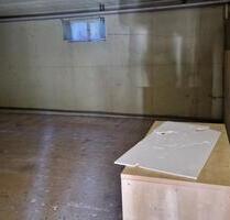 Lager im UG einer kleinen Halle - Ludwigshafen am Rhein Ludwigshafen-Oggersheim