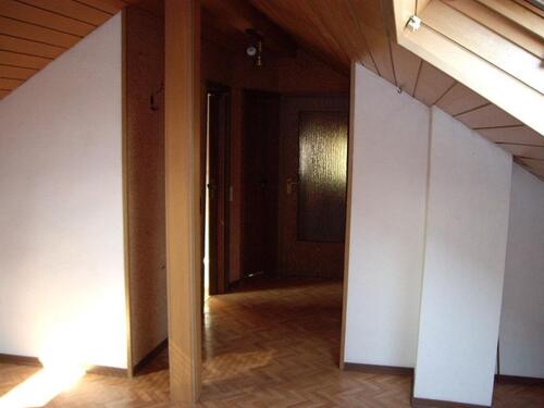 Foto - 2 Zimmer Dachgeschoßwohnung in Bruchköbel