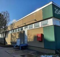 Lagerfläche mit Strom im EG Geb.204 - München Aubing-Lochhausen-Langwied