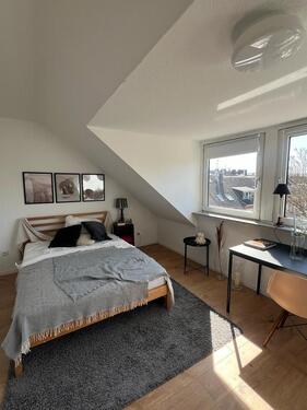 Foto - 1 Zimmer Dachgeschoßwohnung zur Miete in Aachen
