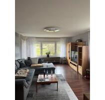 Ländlich Wohnen, städtisch Leben (EBK + 2 Balkone) - Backnang