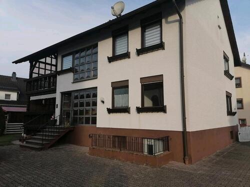 Foto - Haus ZFH mit Garten und Doppelgarage