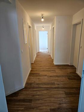 Foto - Großzügige 34- Zimmer Erdgeschoss Wohnung modern, kernsaniert