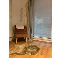 1 Zimmer mit eigenem Balkon in einer 3er WG - Düsseldorf Stadtbezirk 5