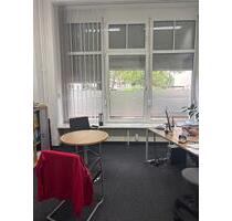 Altbau EG Räume in Barbarossastraße - Berlin Tempelhof-Schöneberg