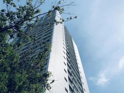 Foto - Hoch hinaus: Attraktive Wohnung in der 19. Etage mit praktischer Küche!