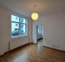 Anfragen NUR per E-Mail. Absolute Seltenheit! Mini 3-Zimmer EG-Terrassen Wohnung. (Wohnküche mit EBK und Terrasse, Moderne Badezimmer mit Badewanne und Fenster, Arbeitszimmer, Schafzimmer, Wohnzimmer) - Bremerhaven