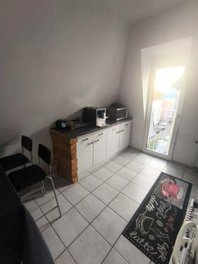 Foto - Bunt,hell & mit Charakter! 53m² 2 Raum DG Wohnung