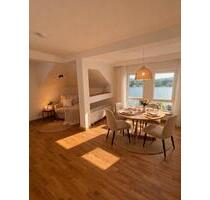 Exklusiv sanierte Wohnung mit direktem Rheinblick - Königswinter