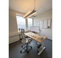 Helle Bürofläche mit eigenen Stellplätzen im Industriegebiet - Schwäbisch Gmünd Bargau