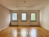 Foto - Große 4-Zimmer-Wohnung in Suhl, sehr zentrale Lage, Badezimmer mit Wanne