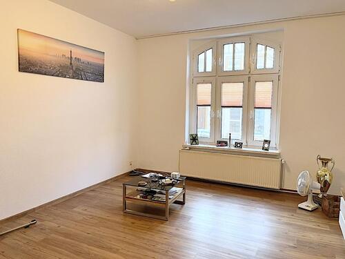 Foto - Zentral in Salzwedel gelegene 3-Raumwohnung mit EBK, Eckbadewanne & Dusche