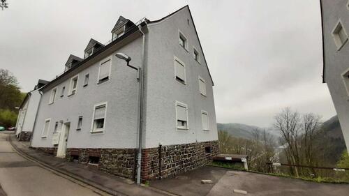 Foto - Halsknopf 18, helle 2 ZKB Wohnung im 1.OG *ab sofort* zu vermieten