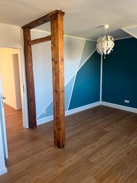 Foto - Helle Dachgeschosswohnung in Oberhausen-Sterkrade