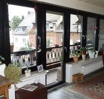 Attraktive 3-Zimmer-DG-Wohnung mit Balkon und EBK in Koblenz