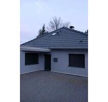 Charmantes freistehendes Haus mit großem Garten und Terrasse - Leverkusen Bergisch Neukirchen