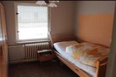 Foto - Freistehendes Einfamilienhaus mit großem Grundstück und Ausbaupot