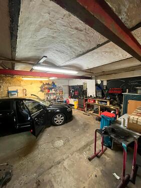 Foto - Halle, Lagerhalle - 670,00 EUR Miete,