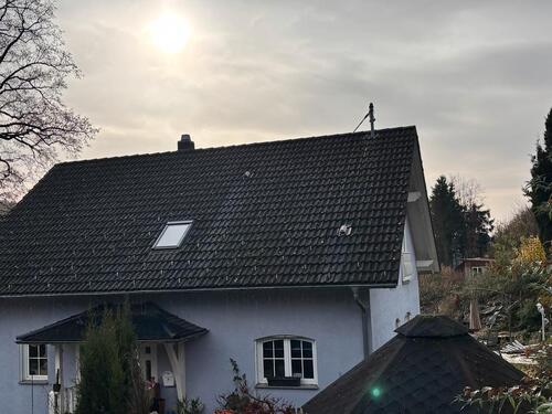 Foto - Haus mit großem Grundstück mit Pool