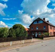 Besonderes Hausensemble mit Baugrundstück in Coppenbrügge