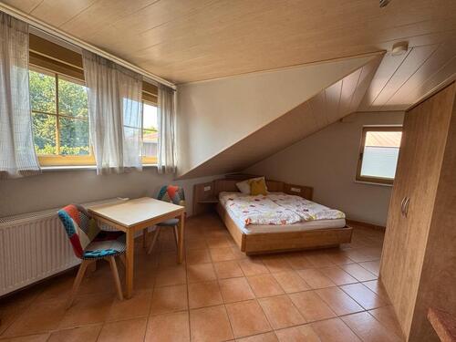 Foto - 1 Zimmer Dachgeschoßwohnung zur Miete in Wallertheim