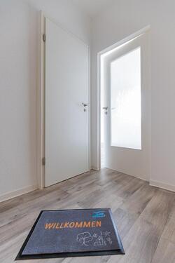 Foto - Hell und modern! 1-Raum-Wohnung mit großem Balkon und Dusche zu vermieten!