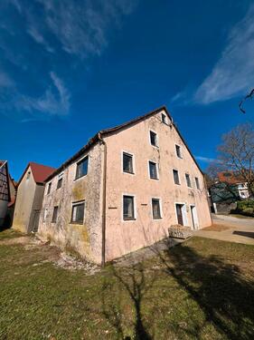 Foto - Mehrfamilienhaus, Wohnhaus zum Kaufen in Hiltpoltstein