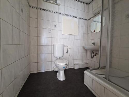 Foto - Attraktive Wohnung im Erdgeschoss mit Duschbad – sofort bezugsfrei !