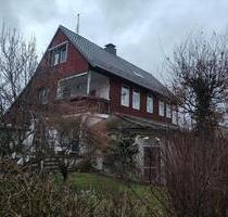 Wohnhaus mit Garten und Geschäftsteil in zentraler Lage - Delligsen
