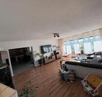 Freistehendes Einfamilienhaus mit Weitblick - Wallertheim