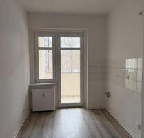 Schöne renovierte 2,5-Zimmer-Wohnung - Leipzig Nordost
