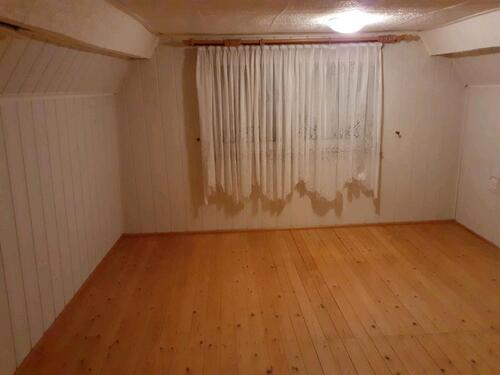 Foto - Doppelhaushälfte mit Nebengelass und Garten in Gerstewitz