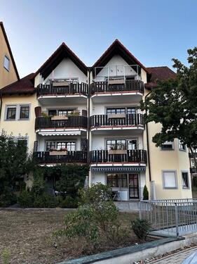 Foto - Helle, gepflegte 3-Zimmer-Wohnung in Roth mit zwei Balkonen