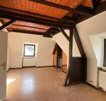 3-Zi-Dachgeschosswohnung in Wiebelskirchen Nähe Bahnhof - Ottweiler