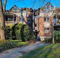 GEPFLEGTE, SANIERTE 4-ZIMMER-WOHNUNG IN KÖLN-JUNKERSDORF