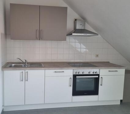 Foto - Kleine Singlewohnung unterm Dach mit Einbauküche (20541)