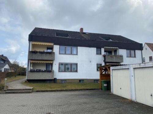 Foto - 3 Zi. DG Wohnung (ca 60m2) mit Loggia, Garage in HemhofenZeckern