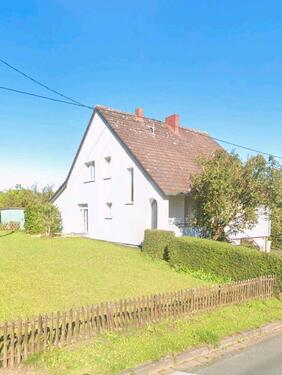 Foto - Gemütliche 2-Zimmer-Wohnung mit Terrasse & großem Garten
