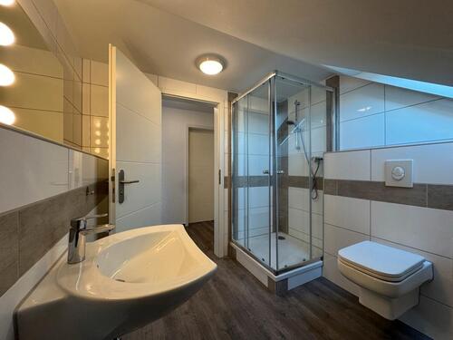 Foto - Moderne 2,5-Zimmer-Dachgeschosswohnung 42 m², sofort bezugsfrei!